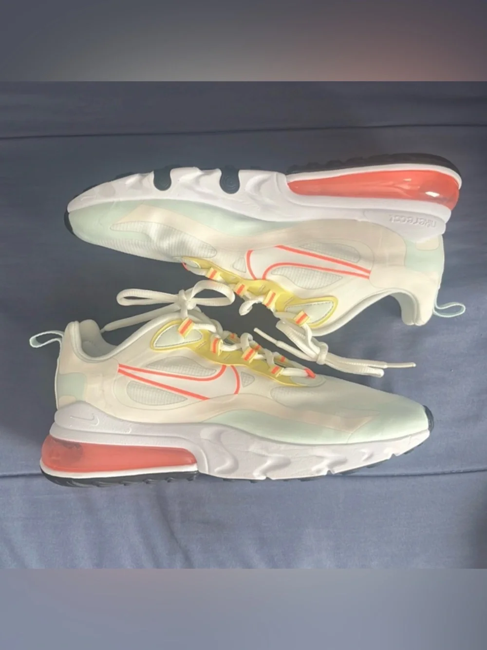 EUC Nike Wmns Air Max 270 React 'Pale Ivory' - Sz 10